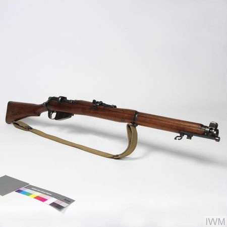 The Short Magazine Lee Enfield, the stalwart of the infantryman © IWM FIR 7299.2