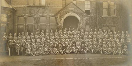 The Volunteer Service Company destined for the 2 KSLI in South Africa for the Boer War form up in 1900 in front of the Officers Mess. The VSC comprised of volunteers from the Shropshire and Herefordshire Rifle Volunteers; 2/3 from Shropshire and 1/3 from Herefordshire.