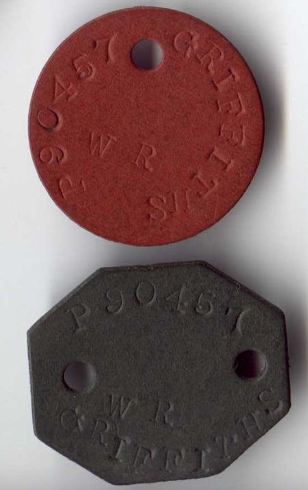 WW2 ID Discs of Revd WR (Reg) Griffiths serving with the RACD. He had served with the Herefordshire Regiment at Suvla Bay.